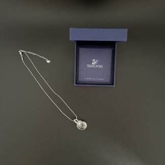 "Swarovski" Shell Pendant