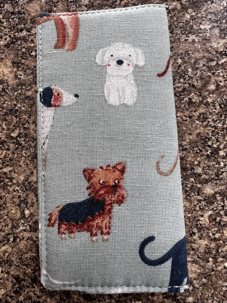 Fabric Glasses Case with illustrated dog print - Image 3